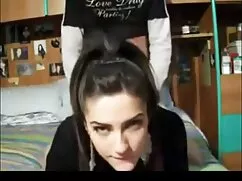 Gimnasta cojiendo co ...